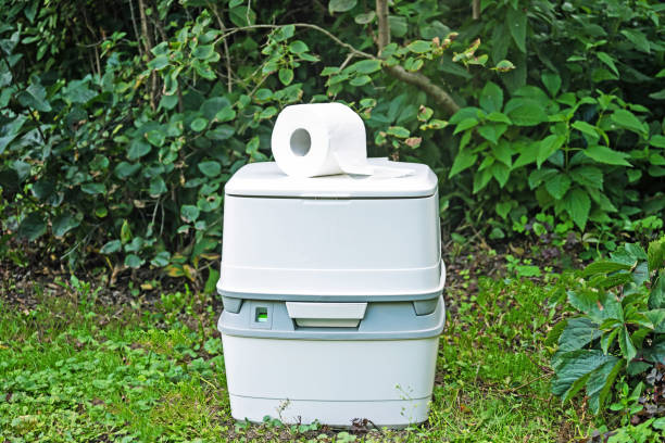 Best Portable restroom trailer rental  in Riverdale, NJ